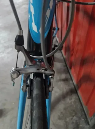 Bicicleta da strada BH G5