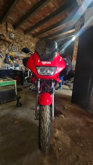 YAMAHA XJ6 1998