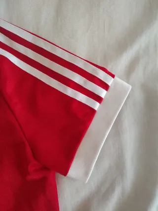 Top Adidas Rojo retro Talla S