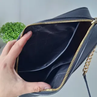 Bolso bandolera Michael Kors negro