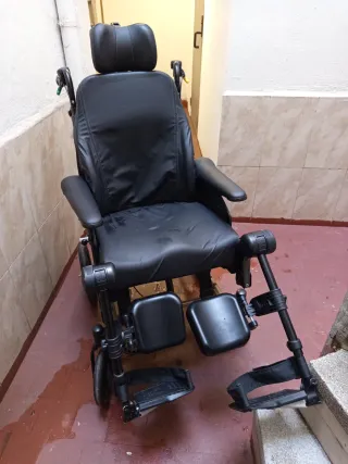 Silla de ruedas de ortopedia.
