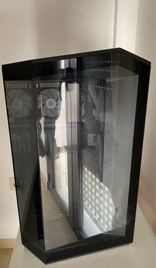 MSI MAG Pano 100R PZ argb + 3 Arctic P12 Pro argb