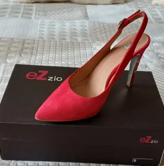 Zapatos de tacón Ezzio de ante rojo