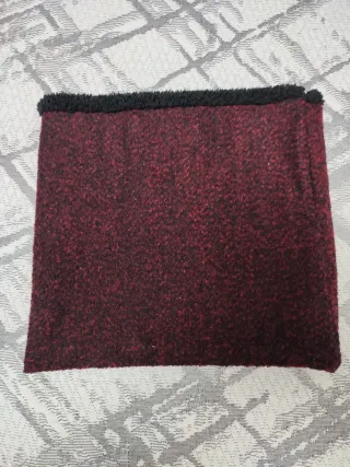 Braga bufanda de cuello reversible negra y roja