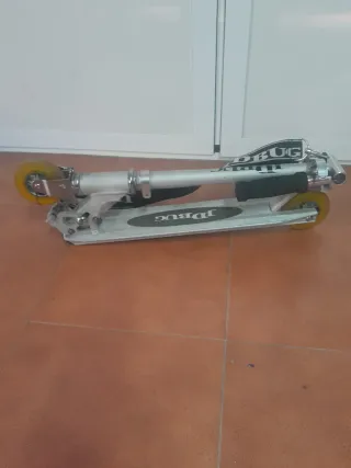 Patinete JDBUG plateado