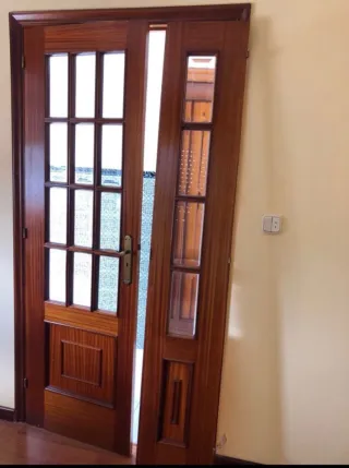 Puertas de interior de madera 40 € cada una