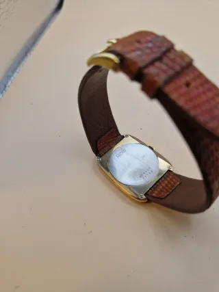 Orologio B.M La Chaux de Fonds Swiss Made