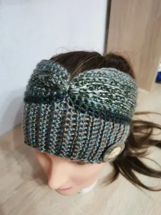 Fascia scaldaorecchie con bottone