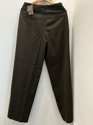 Pantalón Massimo Dutti verde oliva talla 38
