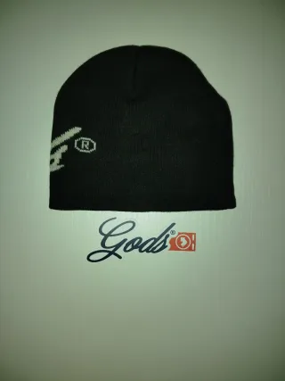 Gorro Negro Fake Goods