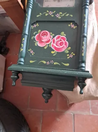 Reloj de pared artesanal pintado a mano