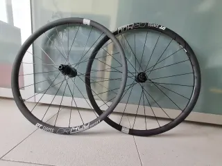 Par Ruedas DT Swiss CR 1400 Dicut 700c - Sh/Sram