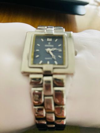 Reloj Festina Cuadrado Azul y Plateado