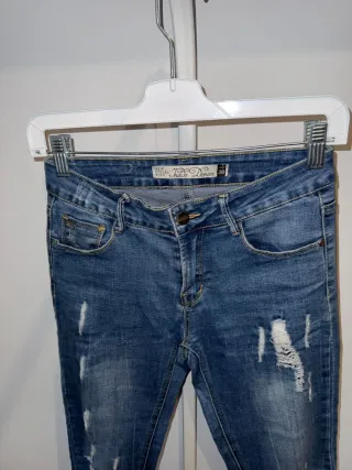 Pantalón vaquero Inside desgastado talla 38