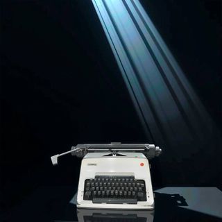 MÁQUINA DE ESCRIBIR OLYMPIA