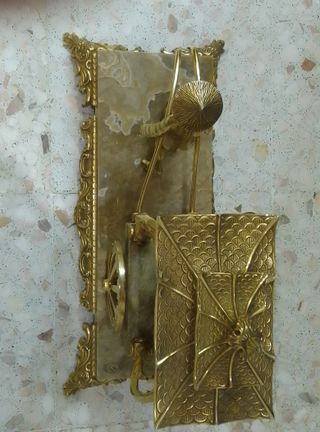 Reloj de sobremesa de bronce