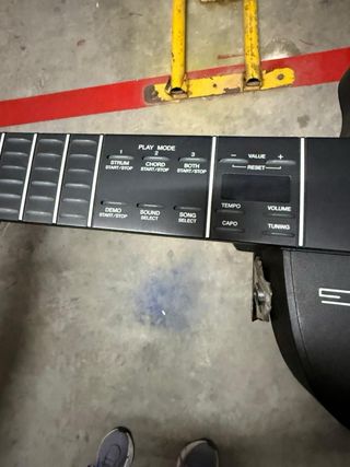 Guitarra Yamaha EZ-AG MIDI