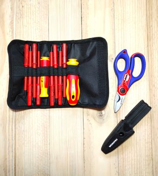 Set destornilladores electricista +Tijeras WORKPRO