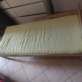 Letto singolo IKEA per bambino