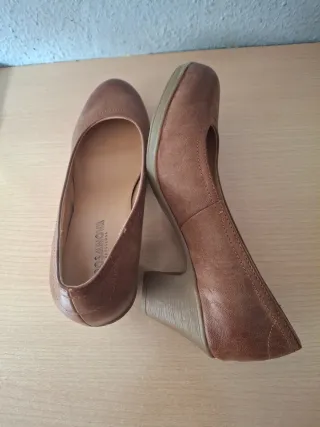 Zapatos de piel Bosanova tacón marrón