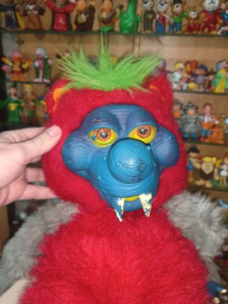 Antiguo muñeco Monstruo Temblors Vir años 80