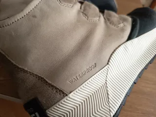 Botas Sorel Beige/Negro Talla 39.5