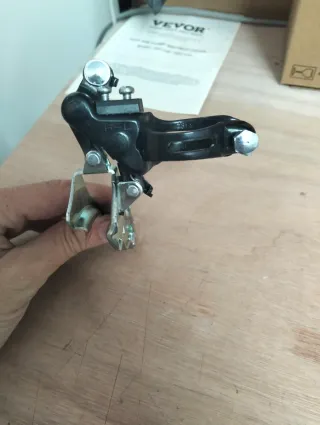 Cambio delantero Shimano Tourney