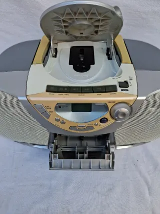 !OCASIÓN! Radio Cassette Philips AZ1018 CD Casette