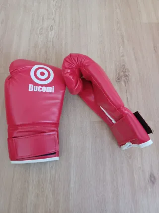 Guantes de boxeo rojos DUCOMI