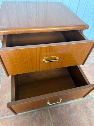 Mesita de noche madera y metal