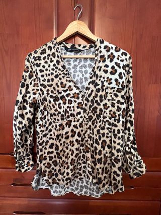 Camisa Zara Animal Print Leopardo Talla XS