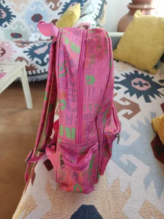 Mochila pequeña rosa con estampado