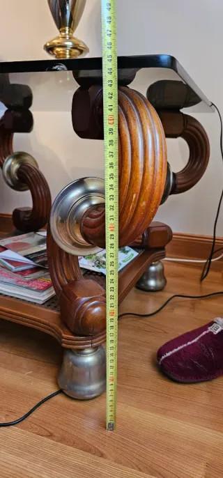 Mesa auxiliar cristal y madera