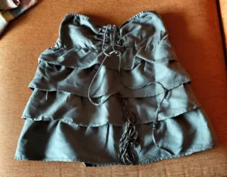 Falda vintage marrón con volantes