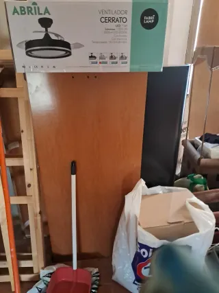 2 Camas individuales de madera