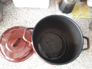 Olla Vintage Hierro Esmaltado Roja