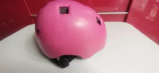 Casco rosa para niñas