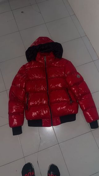 Moncler Giubbotto Rosso Uomo e originale 100%