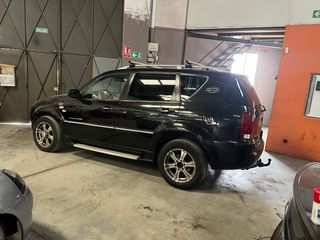 SsangYong Rexton 2004