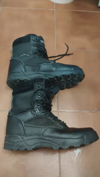 Botas tácticas Brandit Thinsulate Negras