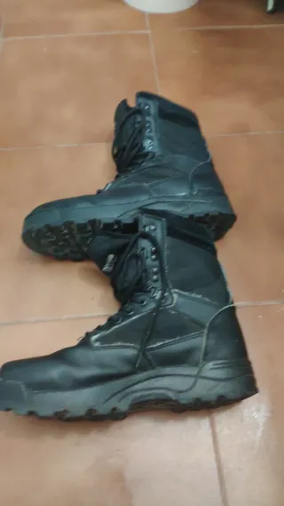 Botas tácticas Brandit Thinsulate Negras