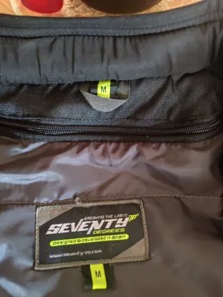 Chaqueta Moto Negra con Detalles Flúor Talla M