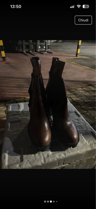 Stivaletti donna marroni con zip