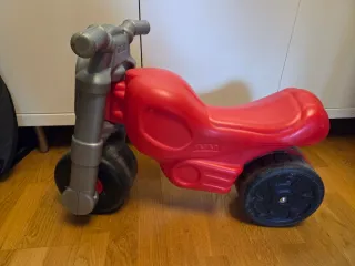 Moto de Juguete FEBER Roja