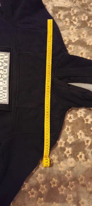 Felpa Napapijri nera con bandiera