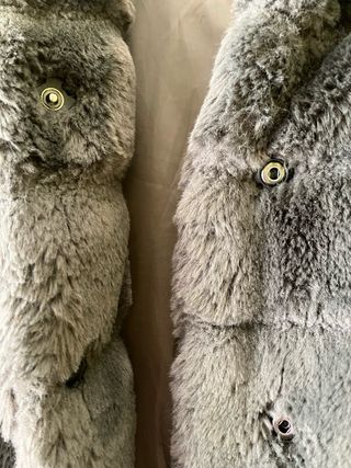 Chaqueta peluche verde con capucha