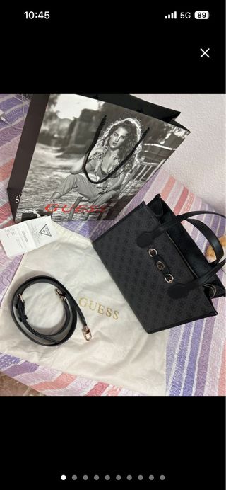 Bolso Guess Negro Monogram