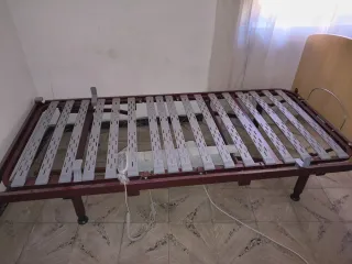 Cama articulada eléctrica