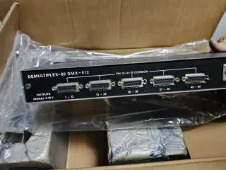 Demultiplexador STRONG 60 DMX 512
