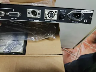 Demultiplexador STRONG 60 DMX 512